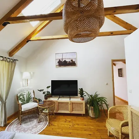 House 1960 Bed and Breakfast 3*